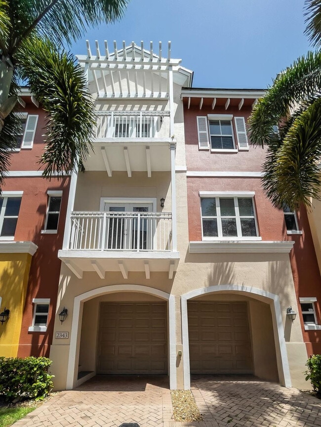 Photo - 2343 Vintage Dr