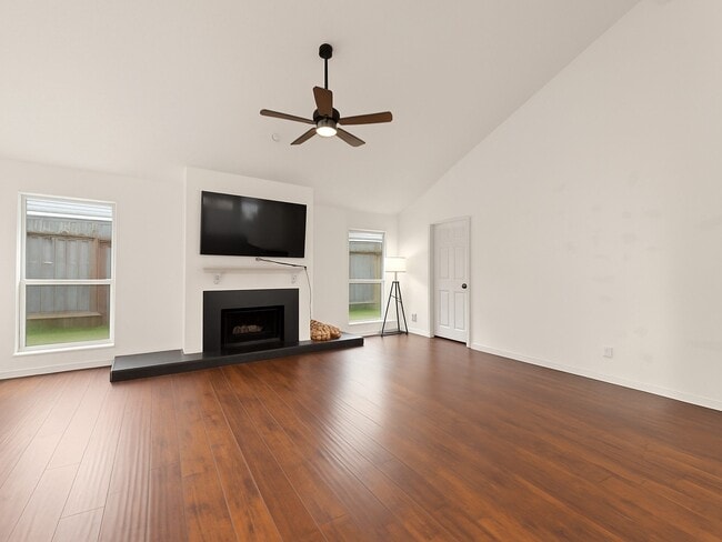 Photo - 1538 Beaconshire