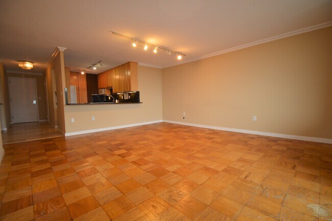 Photo - 50 Longwood Ave Unit 820