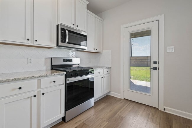Photo - 1031 Rosewood Trl