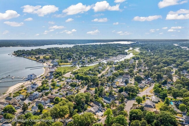Photo - 712 Morris Blvd