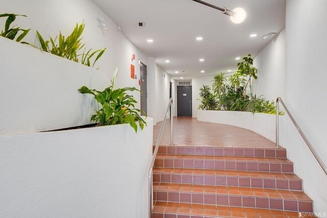 Photo - 1425 Vallejo St Unit 306