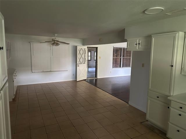 Photo - 1614 Tenderfoot Ln