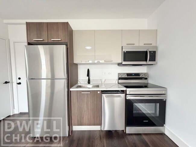 Photo - 1553 W Hollywood Ave