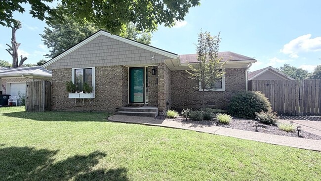 Building Photo - 1630 S Walnut Ln