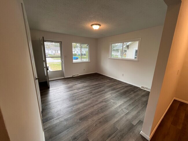 Photo - 1309 W Thoman St Unit #1311