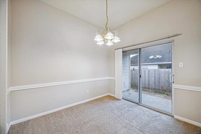 Photo - 1804 Arbor Glen