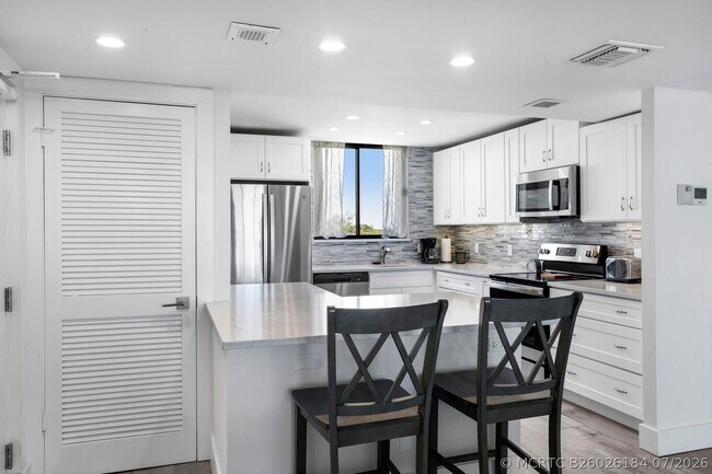 300 Ocean Trail Way Unit 510