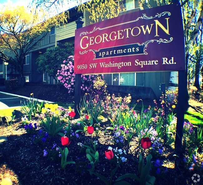 Building Photo - Georgetown Manor Apartments
