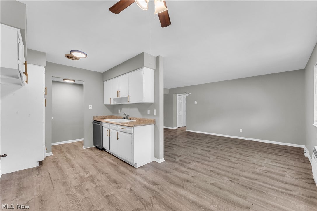 Photo - 2537 Noble Rd Unit 201