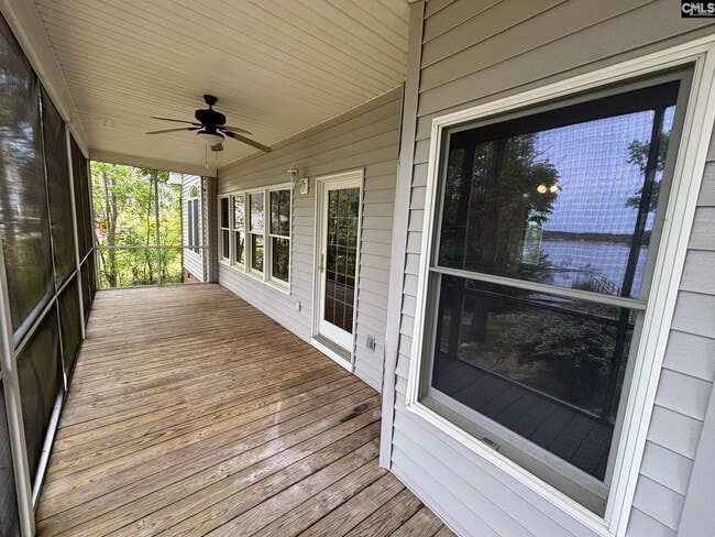 Photo - 527 Superior Cir