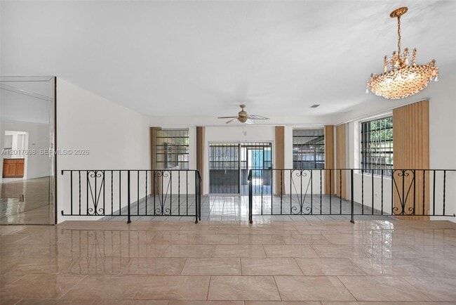 Photo - 244 NW 43rd St