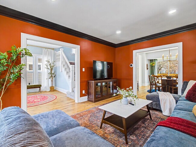 2010 Chesterland Ave Unit SI FL3-ID1496099P