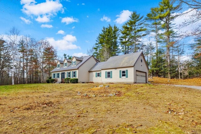 Photo - 31 Moulton Ave