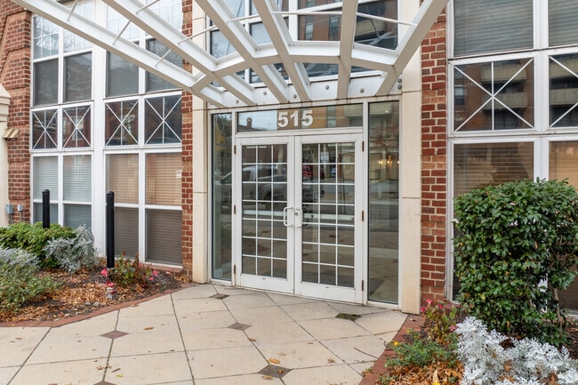 Entrance - Park Plaza @ Belvidere