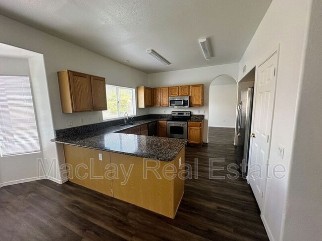 Photo - 1392 W Morelos St