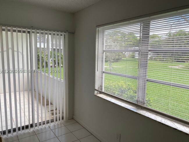 Photo - 6505 Winfield Blvd Unit B-25