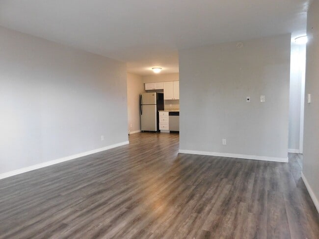 410 Franklin Ave Unit 2