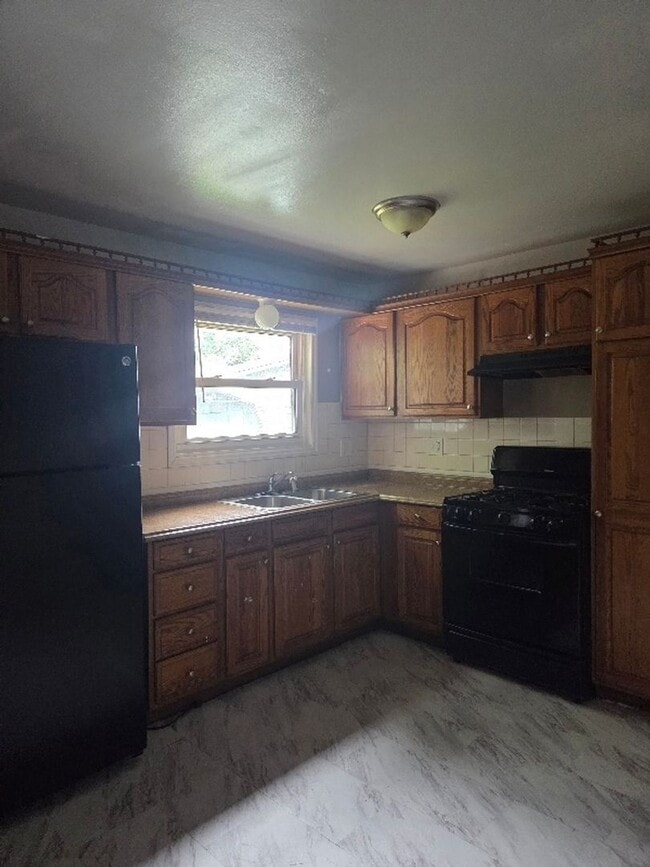 Photo - 1225 Scott Ave