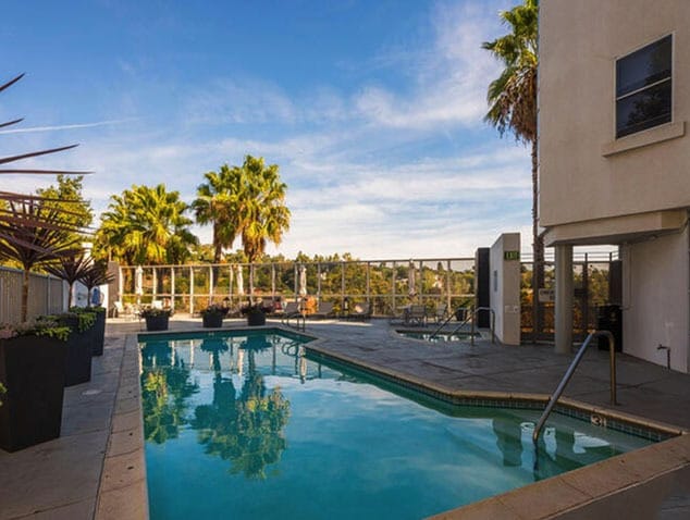 Photo - 171 N Church Ln Unidad 307 Rental