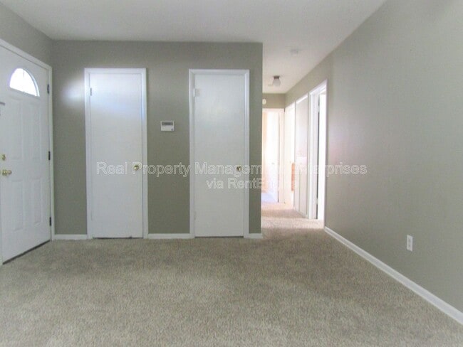 Photo - 1214 Beaumont St