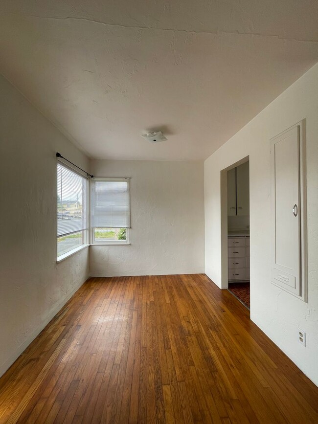 Photo - 1231ltur Unidad 1231