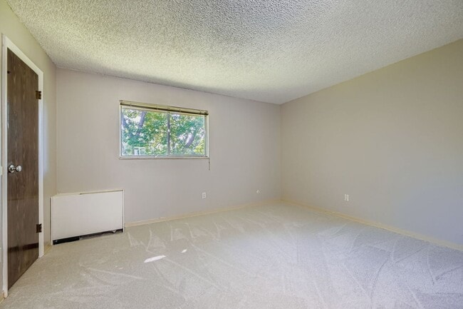 Photo - 3161 Madison Ave