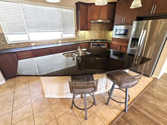 Photo - 5049 Mosaic Ct