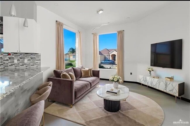 800 New Orleans Cir