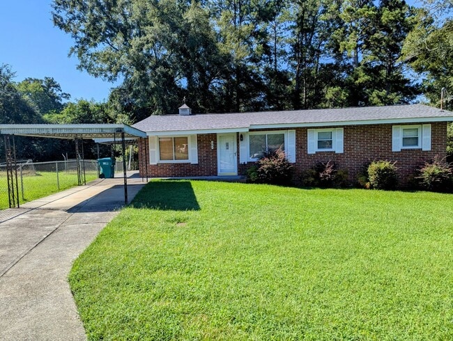 Fully Updated 3 Bedroom Home For Rent - Fully Updated 3 Bedroom Home For Rent