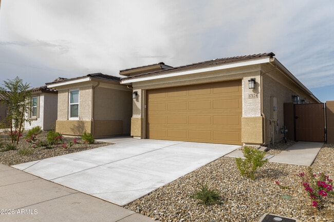 17124 W Swayback Pass