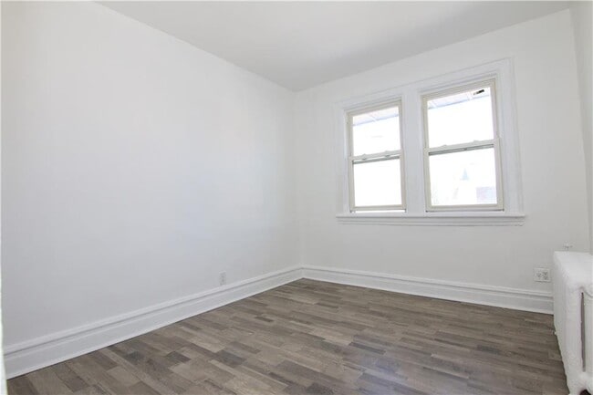 6216 19th Ave Unit 2