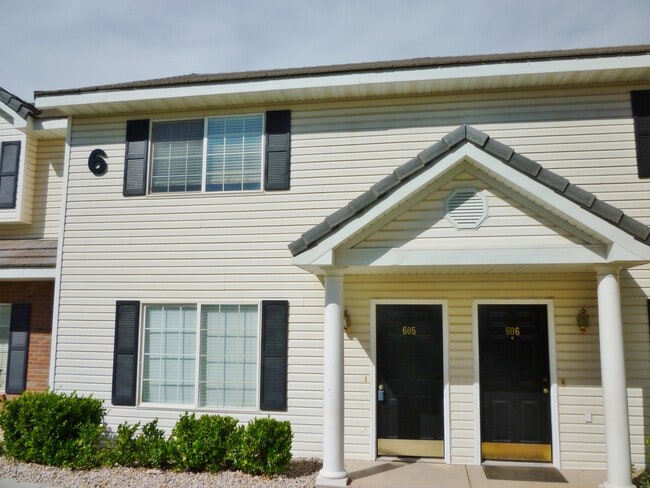 Photo - 1735 W 540 N Townhome