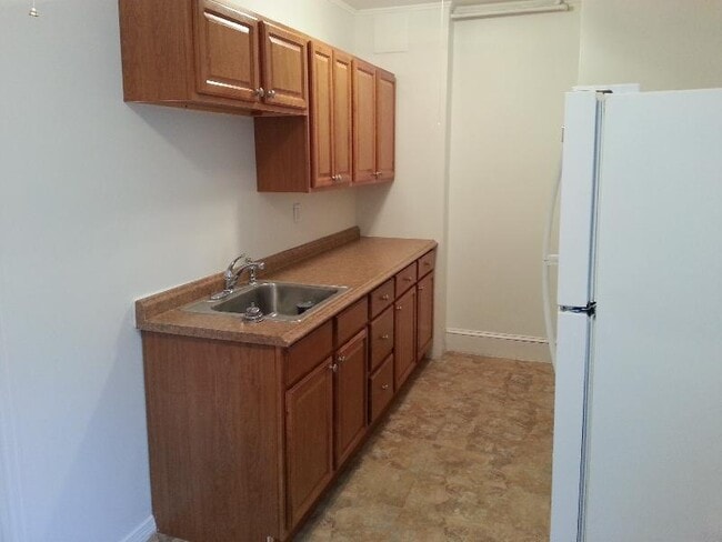 Building Photo - 1615 Commonwealth Ave Unit 1