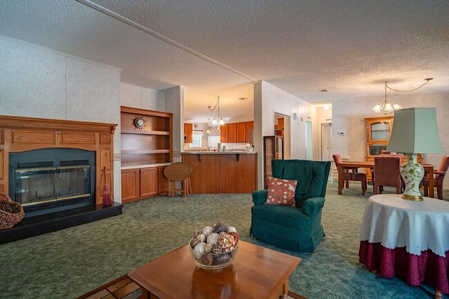 Photo - 2671 Oscar Harvey Rd