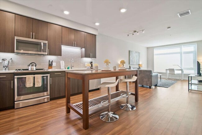 Photo - 1734 W El Camino Real Unidad ID1046988P