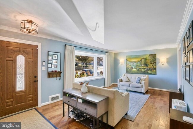 Photo - 4402 Medford Dr