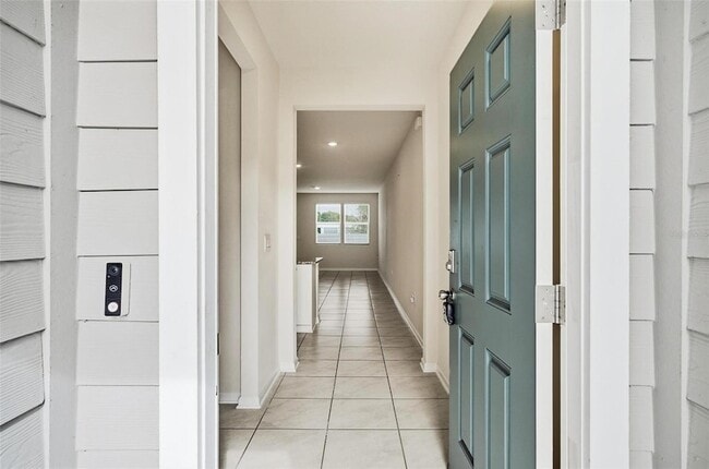 Photo - 165 Redbud Rd