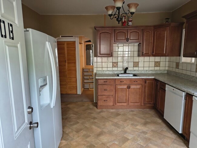 Photo - 3130 Maury Ave Unit 3130 Maury ave aptB