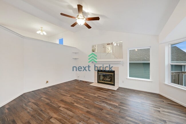 Photo - 4 BED & 3 BATH SINGLE FAMILY HOUSE FOR RENT