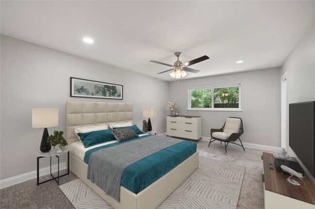 Building Photo - 6007 Claridge Dr