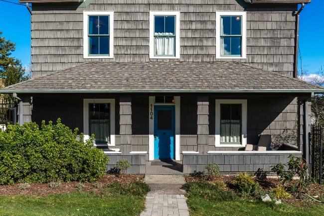 Photo - 1104 Madison St