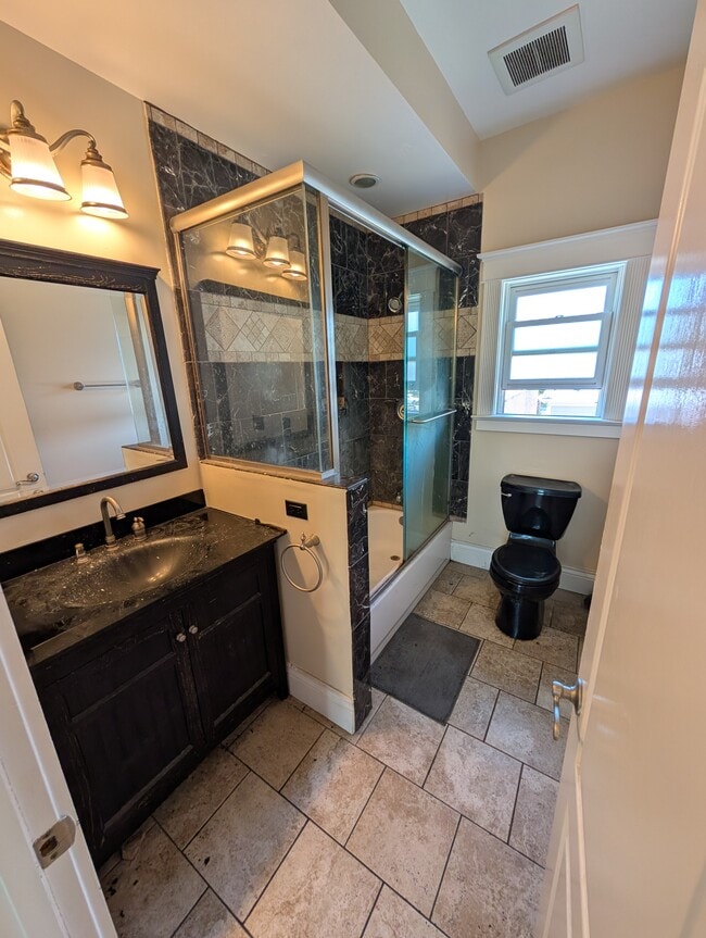 Photo - 2430 Fulton Street