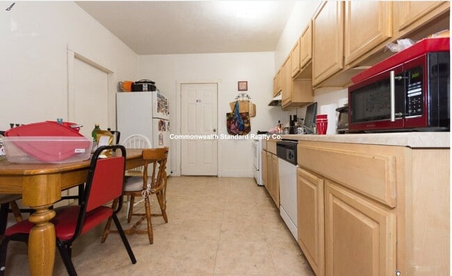 Photo - 14 Ashford St Unit 4