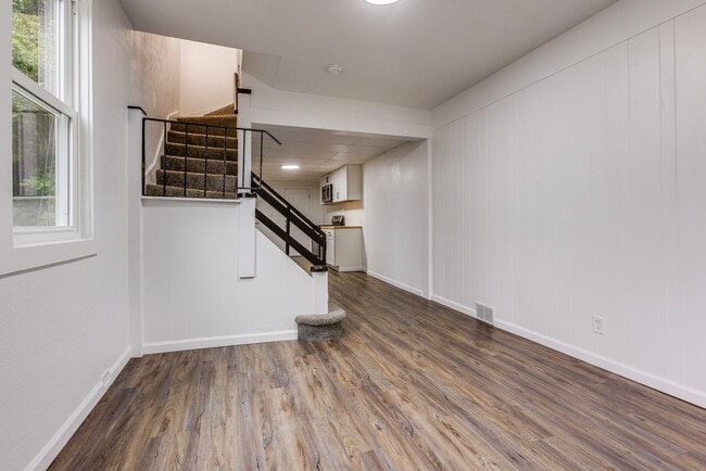 Photo - 632 Curtis St