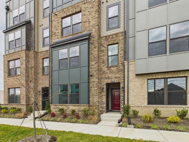 Building Photo - 9678 Turning Point Dr Unit A