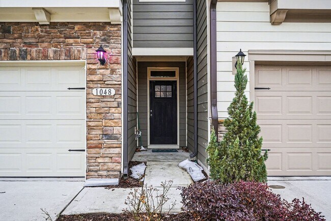 Photo - 3BR Like-New Townhome –  Morrisville RTP RDU