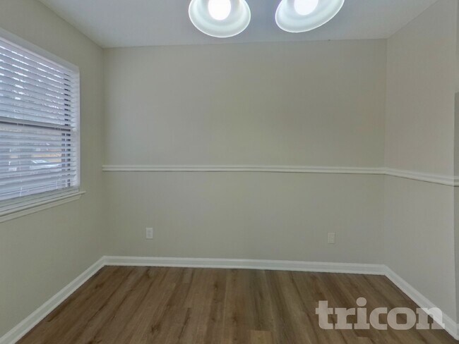 Photo - 80 Ridgewood Trail