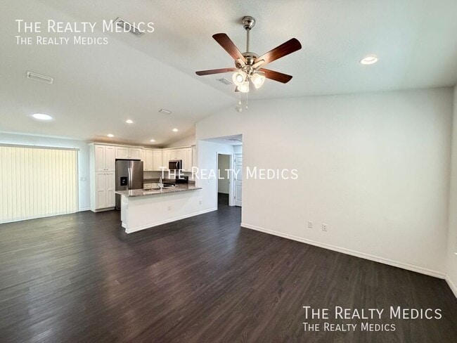 303 Sequoia Dr
