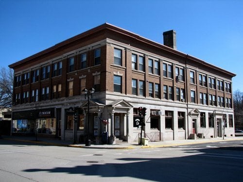 Building Photo - 303 E Mill St Unit 1